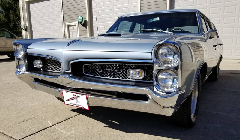Illustration for article titled At $29,500, Could This 1967 Pontiac Tempest Safari “GTO” Let You Make it While You Fake it?